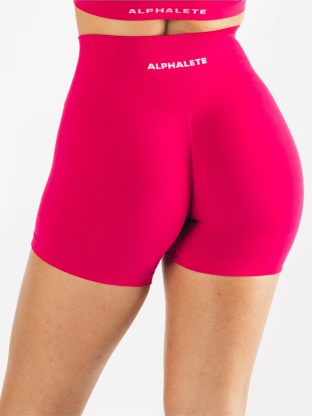 Alphalete - Amplify scrunch OG short